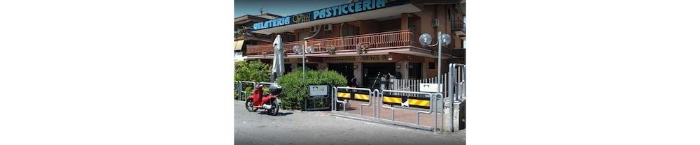 Hotel Vitti Rome Bagian luar foto